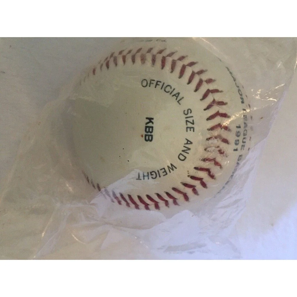 1991 Rawlings Major League Baseball featuring Tony the Tiger, TM Kellogg Company